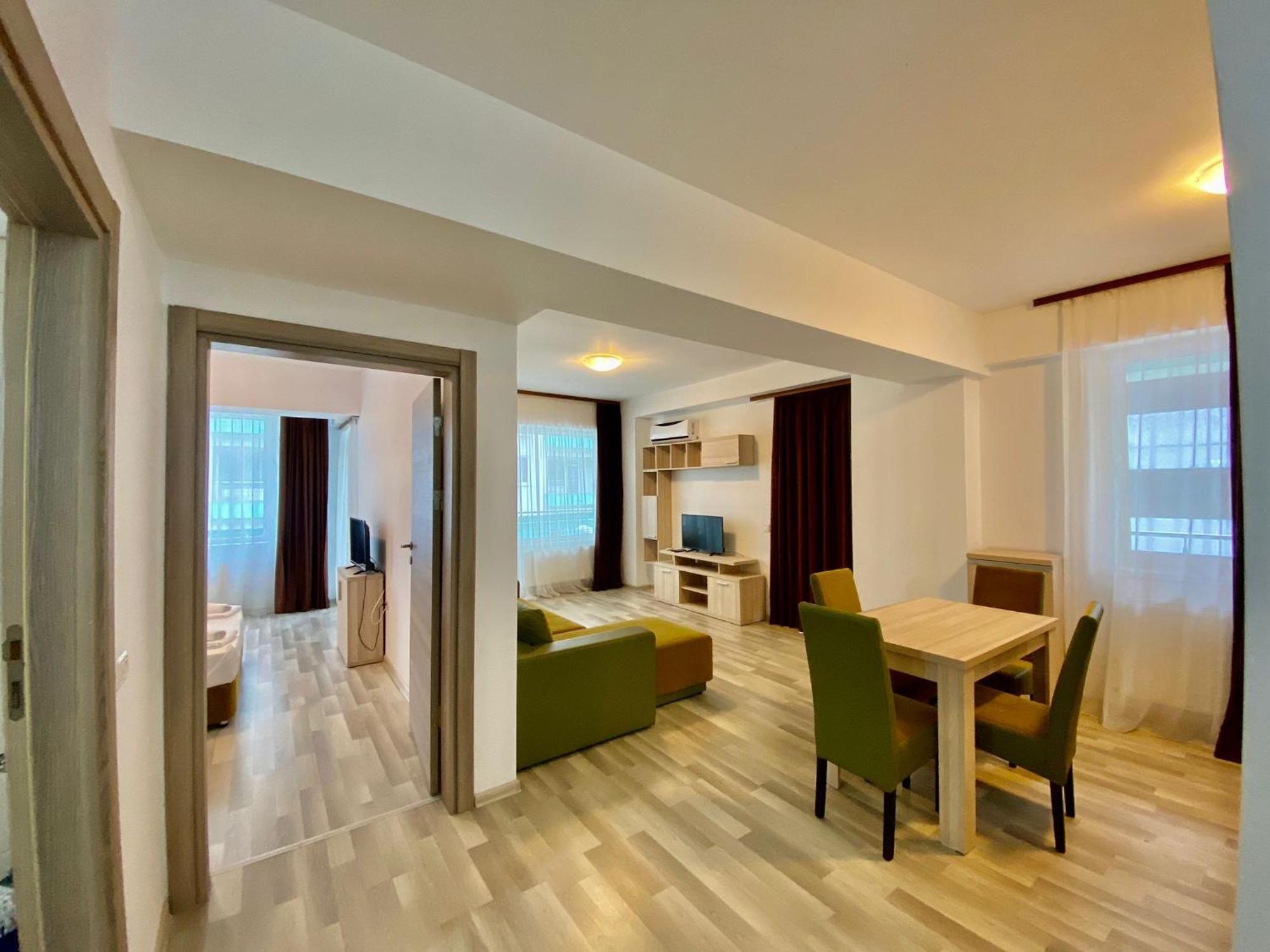 Summerland Apartmants Mamaia Nord Apartment Exterior photo